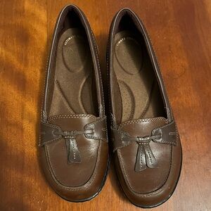 Clark’s Ashland Brown Leather Loafers Size 7